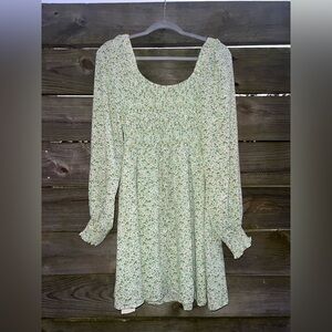 Kori ditsy floral mini dress in size small